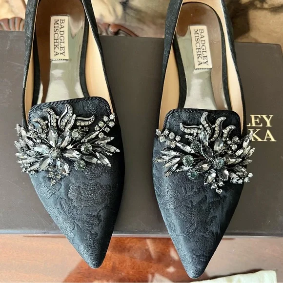 Badgley Mischka Women's Mandy Loafer Flat - New in Box - Size 6 - Picture 3 of 14